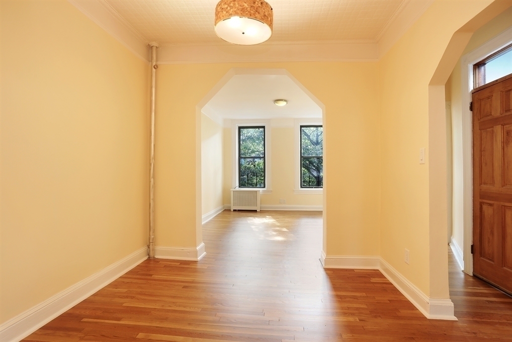 454 7th Avenue - Photo 1