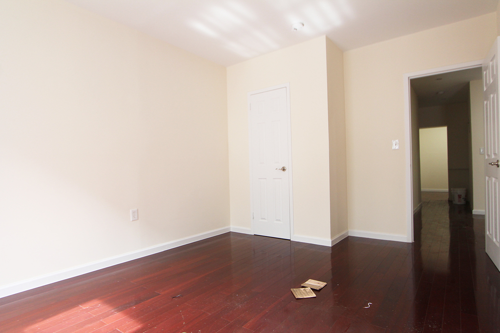 548 West 164th Street - Photo 4