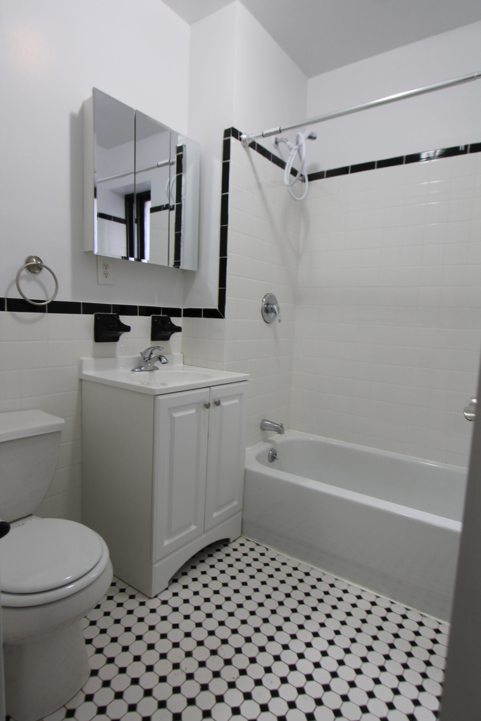 548 West 164th Street - Photo 6