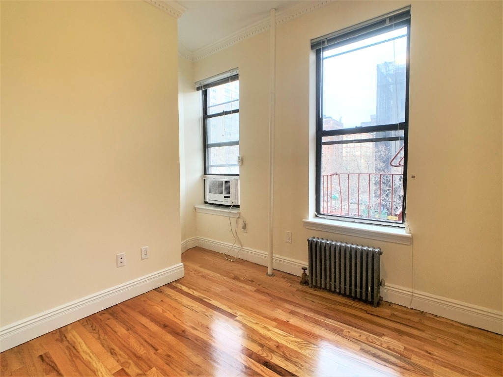 310 East 19 Street. - Photo 5