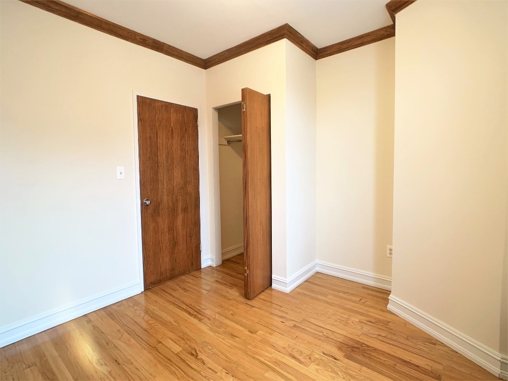 310 East 19 Street. - Photo 5