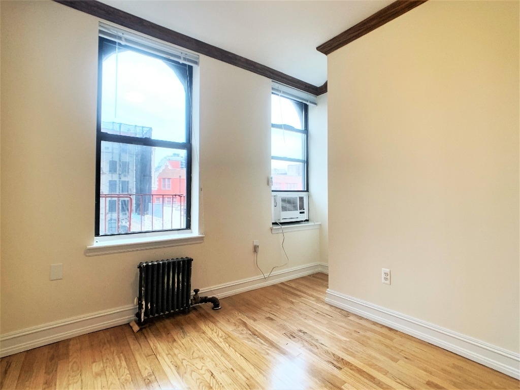 310 East 19 Street. - Photo 6