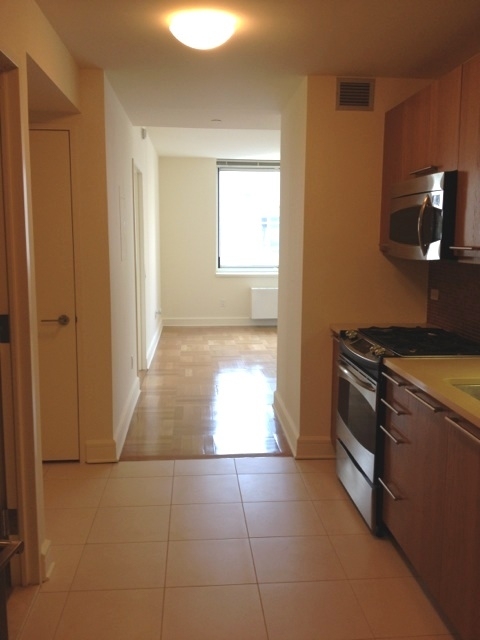 400 West 63rd Street - Photo 1