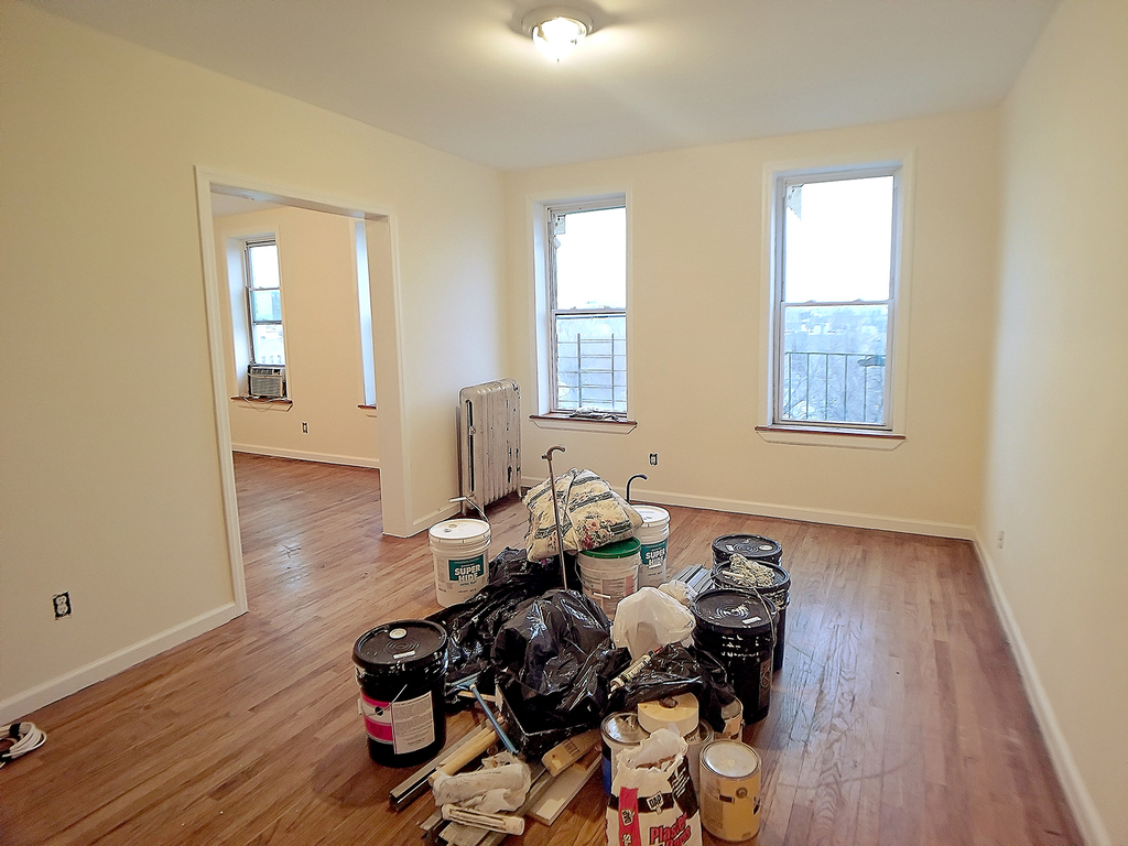 2316 University Ave - Photo 1