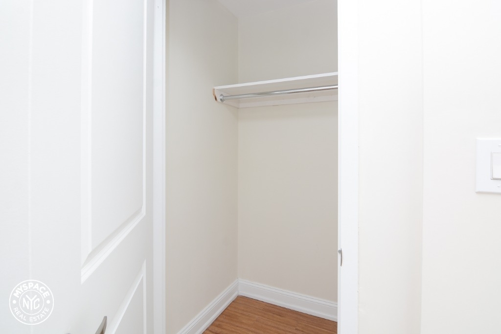 382 Lefferts Ave - Photo 5