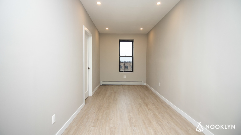 879 Dekalb ave - Photo 8