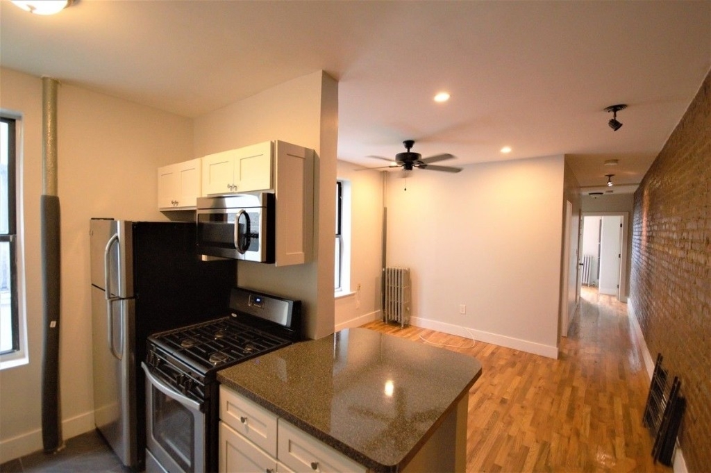 608 flatbush ave - Photo 0