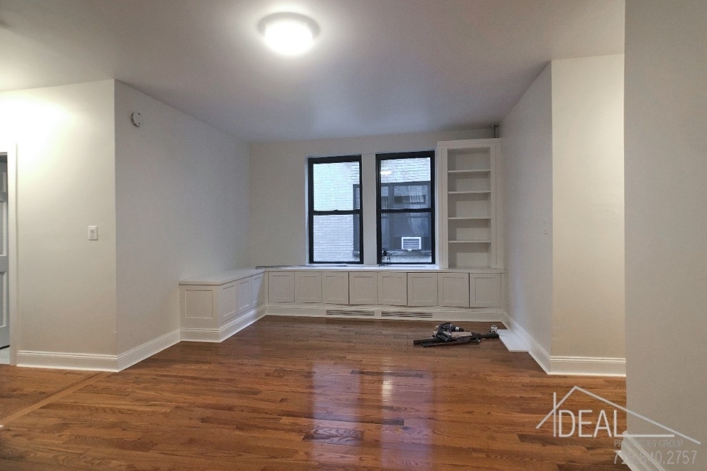 100 Lefferts Ave - Photo 0