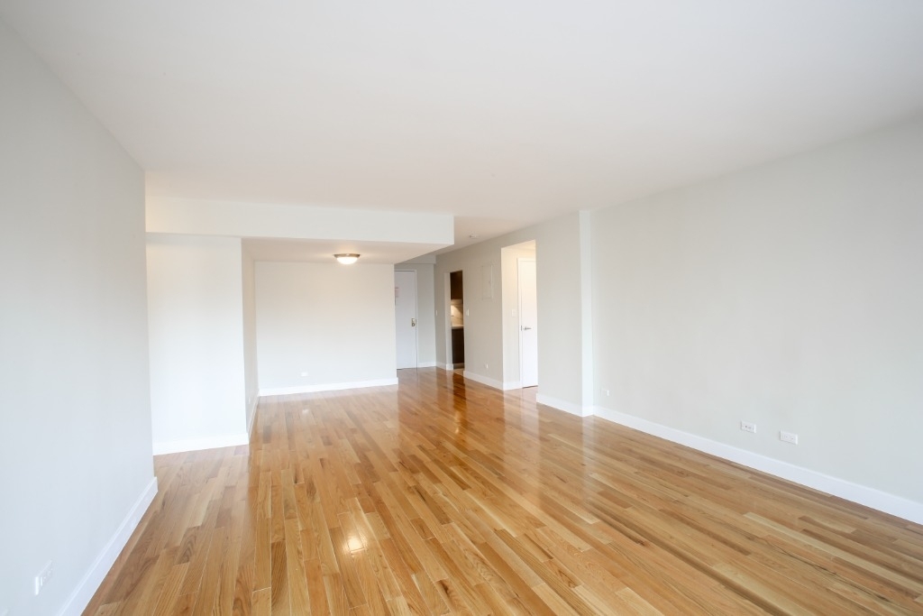 East 65th - Photo 1