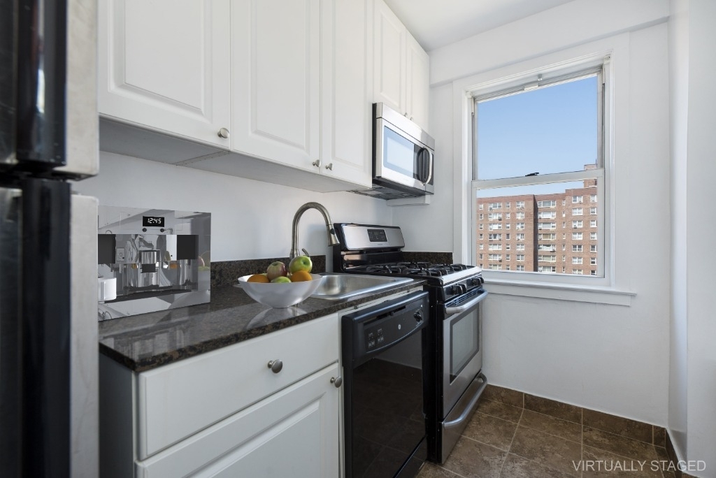 30 West 141st Street - Photo 2