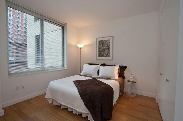 330 west 38th street  - Photo 3