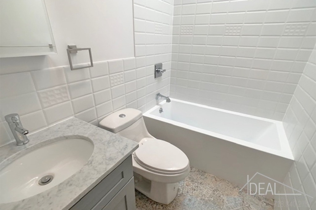 259 Rogers Avenue - Photo 5