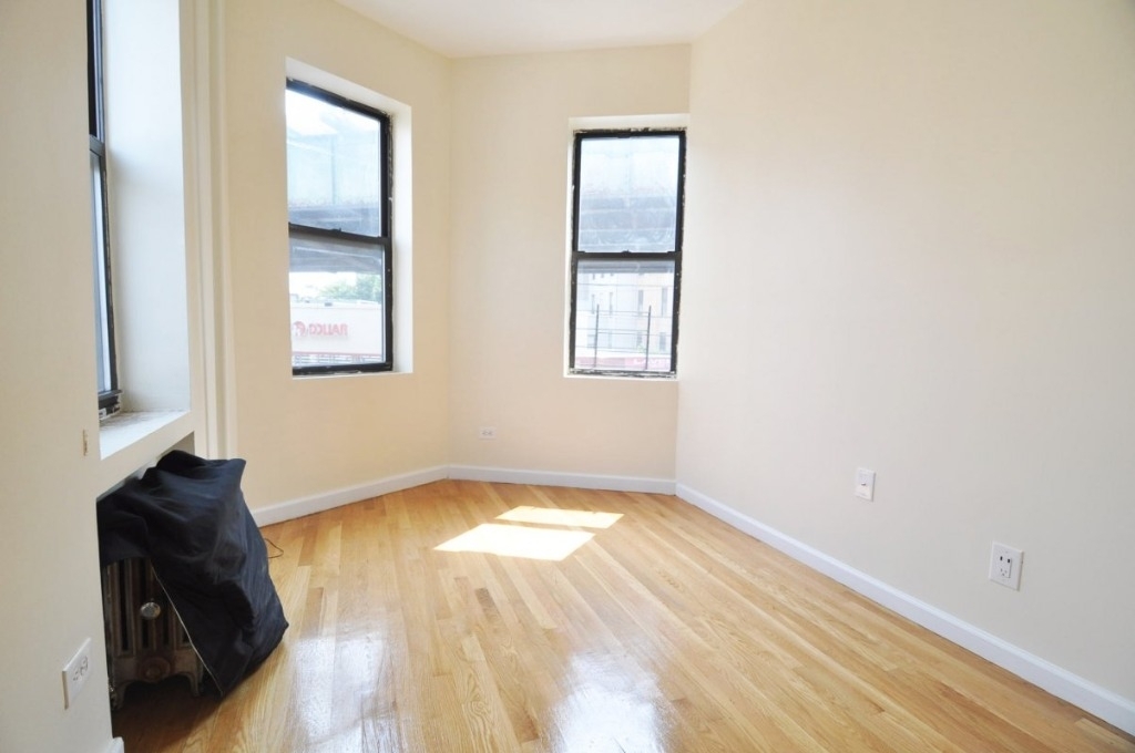 1215 Myrtle Avenue - Photo 1