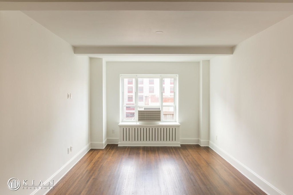 1080 Amsterdam Avenue - Photo 4