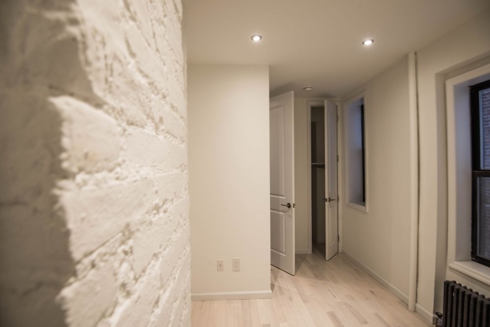 620 East 6th Street - Photo 3