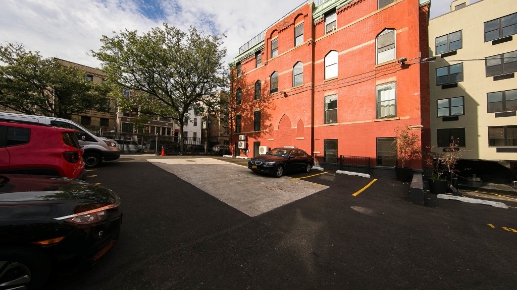 618 Bushwick Ave, Brooklyn, NY 11221 - Photo 9