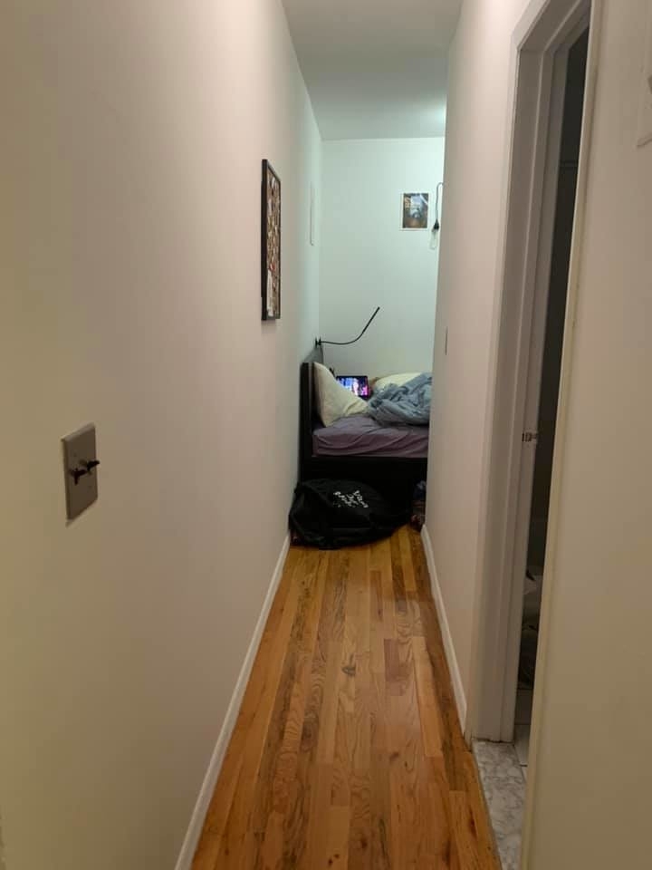 426 West 48 Street - Photo 4