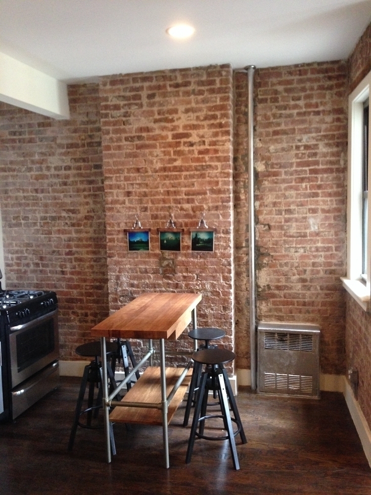 1486 Bedford Ave - Photo 0