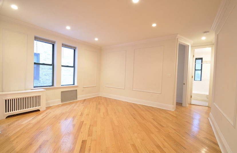 226 East 70th Street #5A - Photo 2