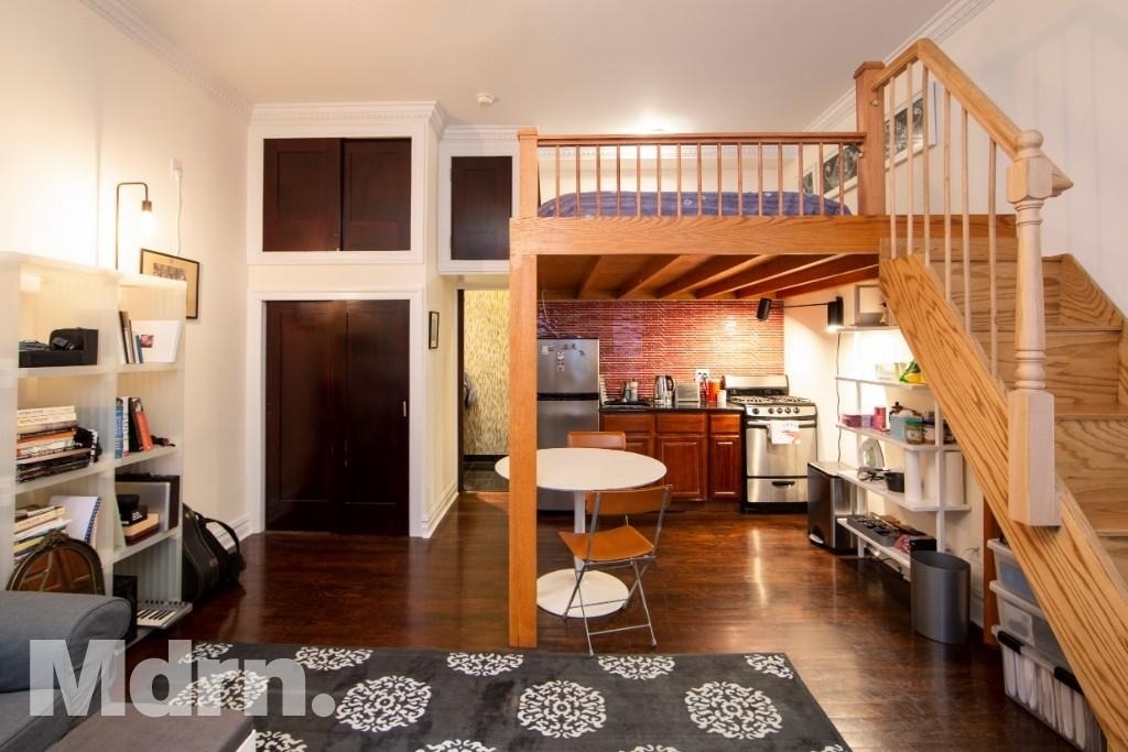 5 Weehawken Street - Photo 2