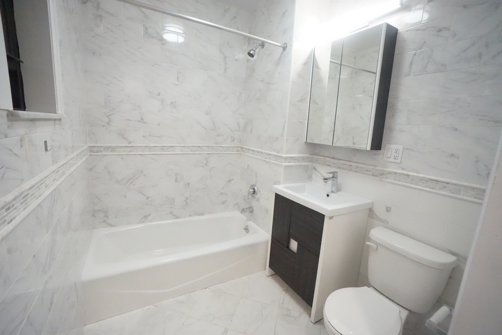 140 Wadsworth Avenue - Photo 12