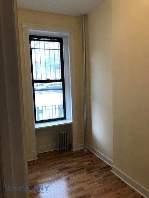 454 West 57th Street - Photo 2