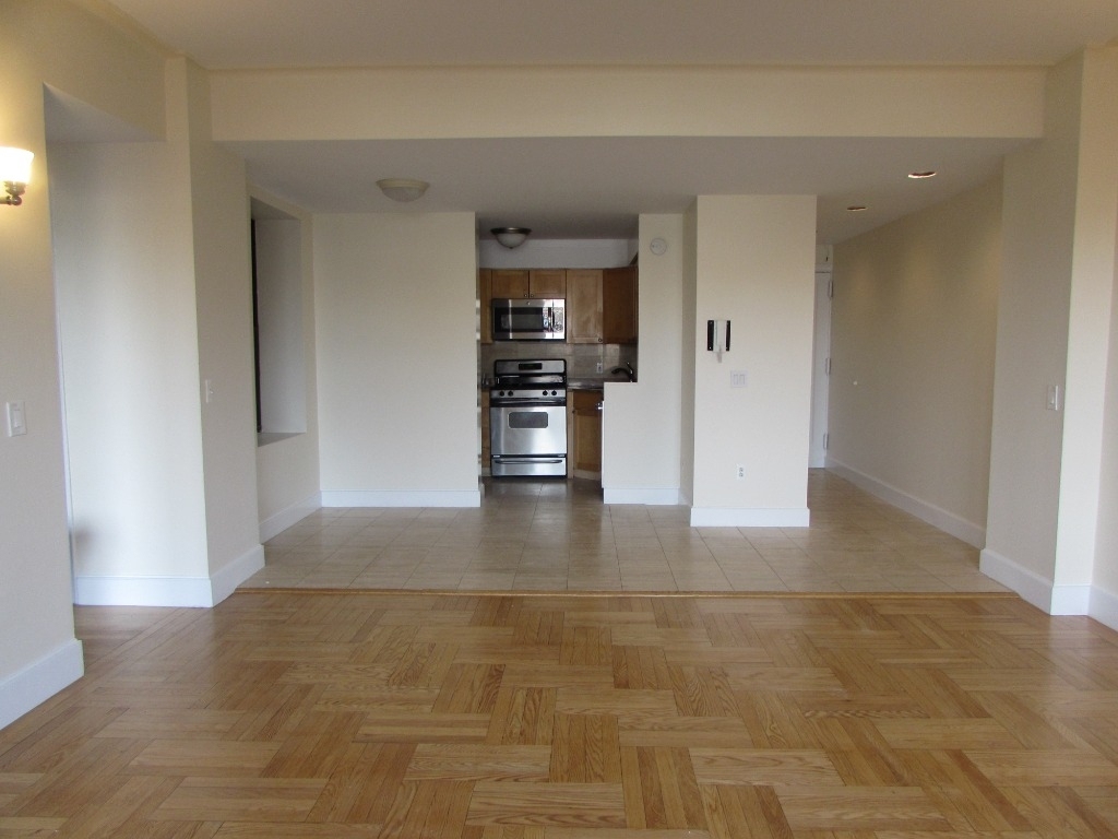 147 W 79TH STREET - Photo 1