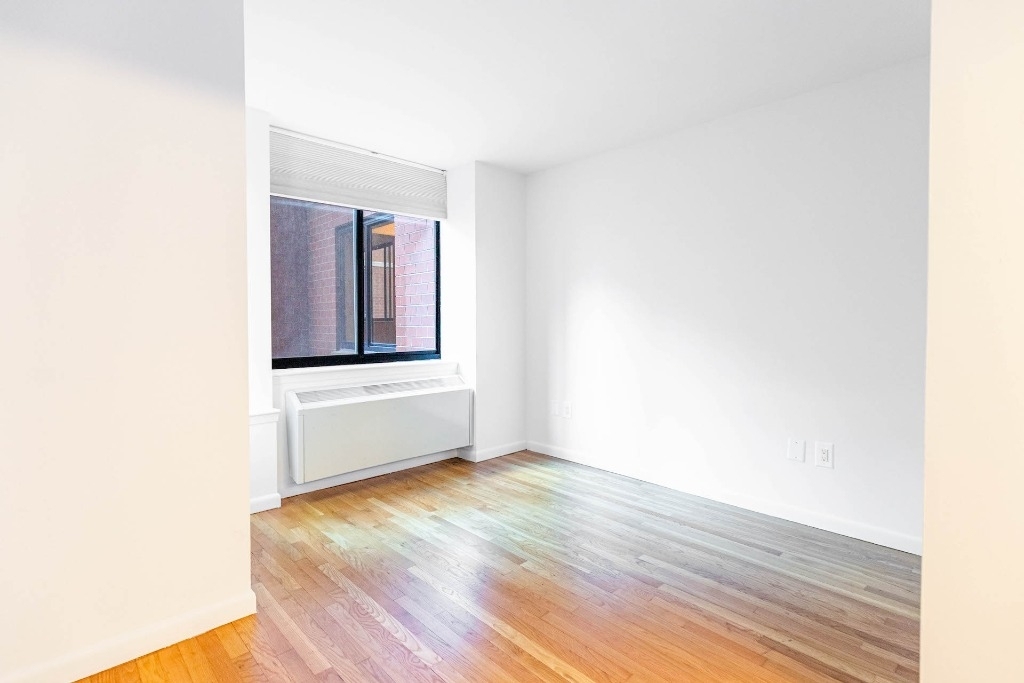 121 Reade Street - Photo 4