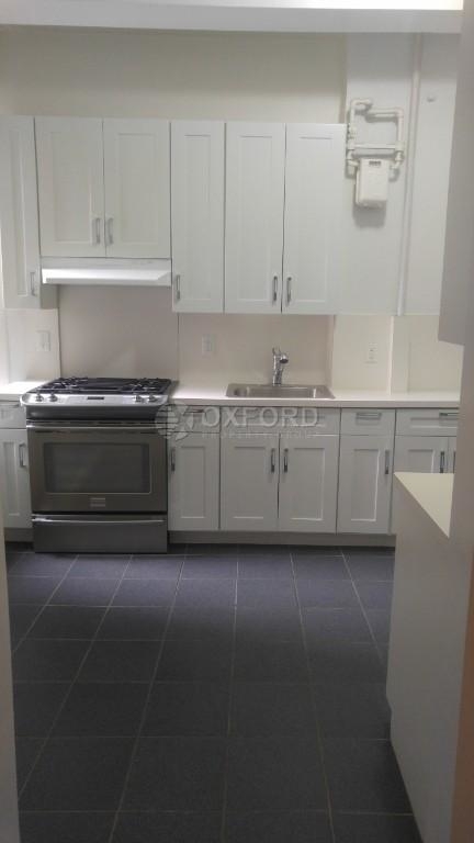 220 West 98th Street - Photo 2