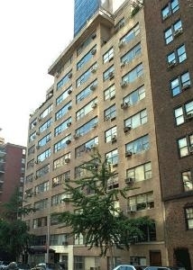 East 55th Street - Photo 14