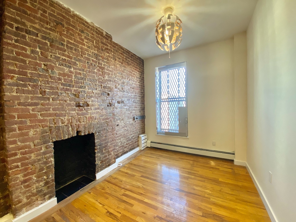 808 Bergen Street - Photo 6