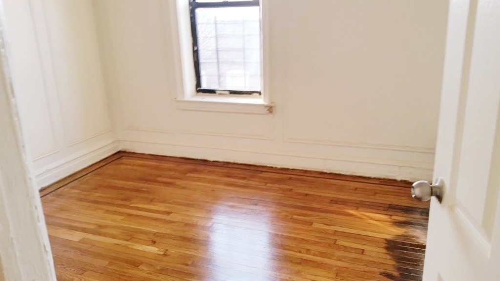 262 East 55th Street  - Photo 3