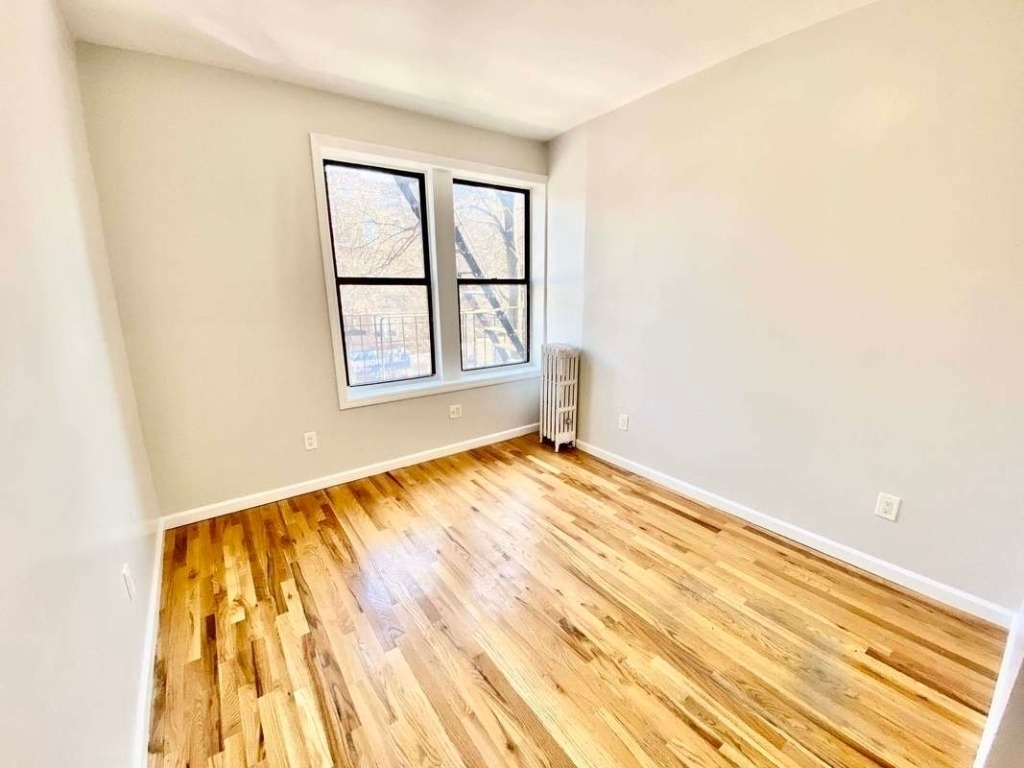 612 Flatbush Avenue - Photo 5