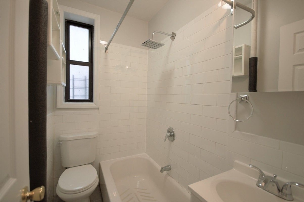 612 Flatbush Avenue - Photo 2