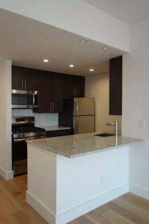 41 River Terrace - Photo 1