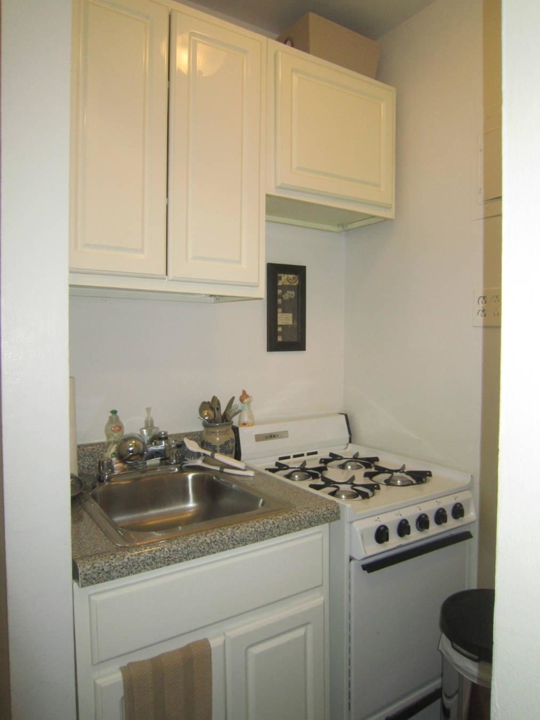 143 W 69th St. - Photo 5