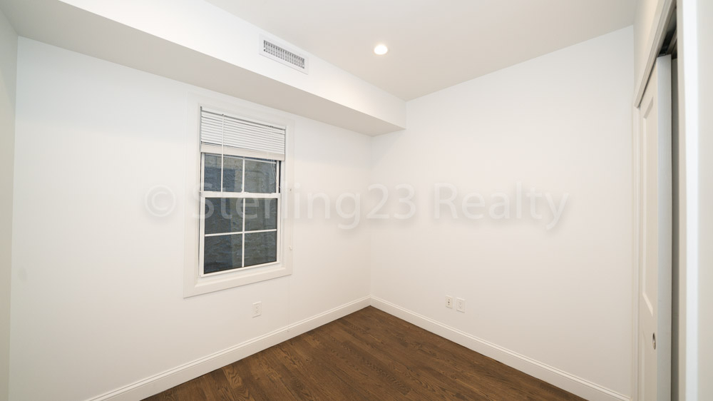 22-42 74th st east elmhurst - Photo 2