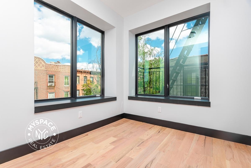 561 4th Avenue - Photo 3