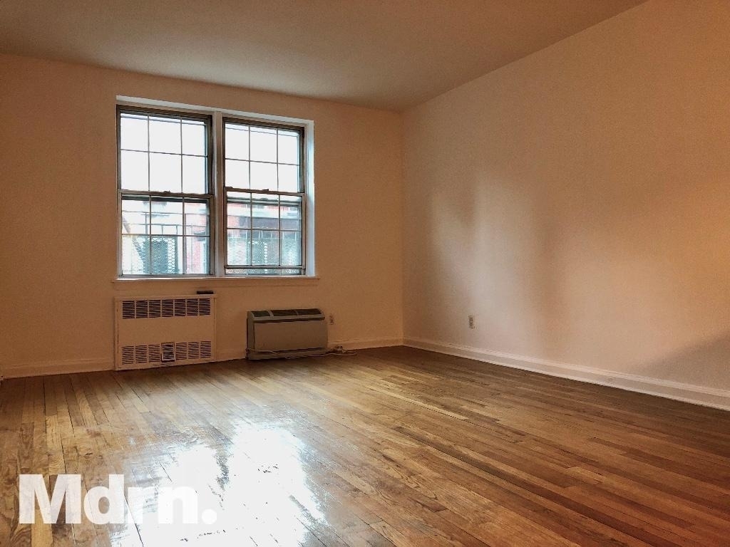 333 East 54th - Photo 0