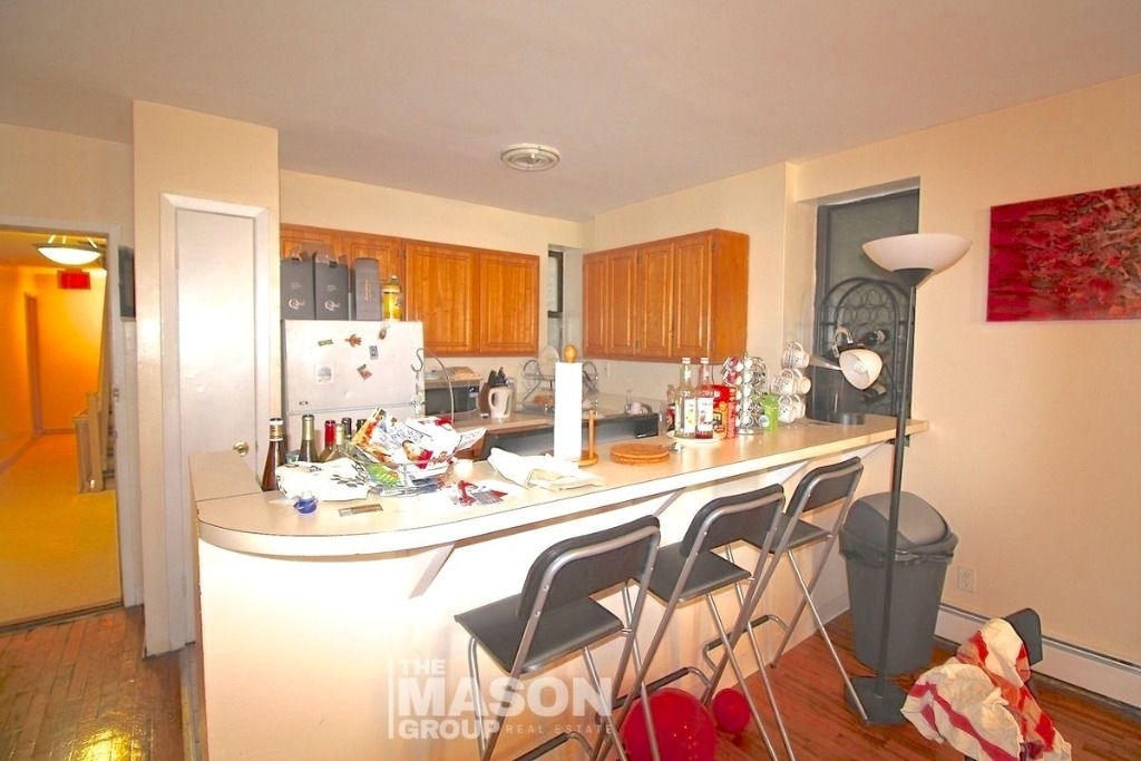 514 West 48th Street - Photo 4