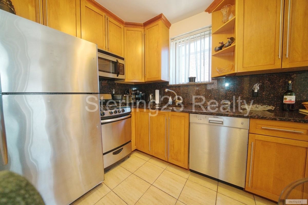 19-22 21st Road - Photo 8