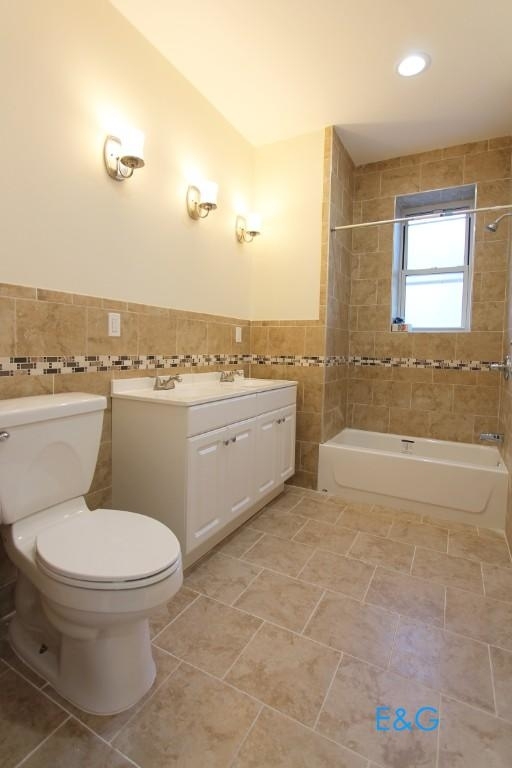 571 W  175th Street - Photo 4