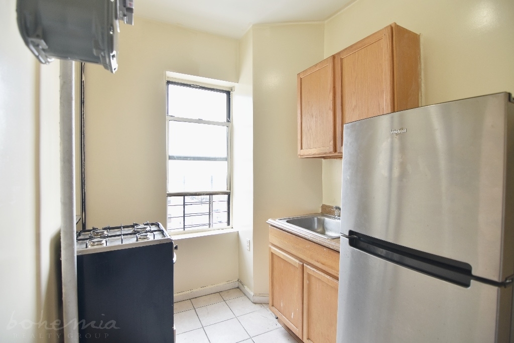 133 W 145th Street - Photo 3