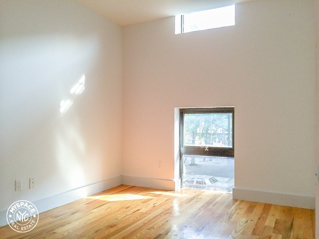 461 Park Place - Photo 3