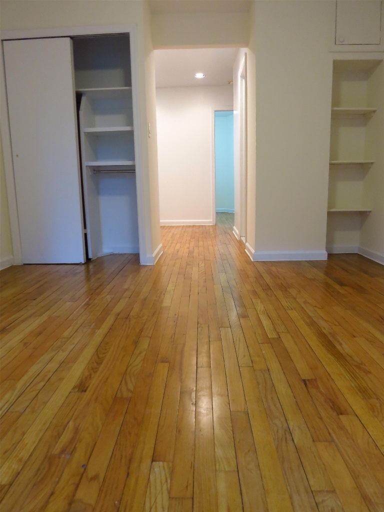 225 East 89th - Photo 1