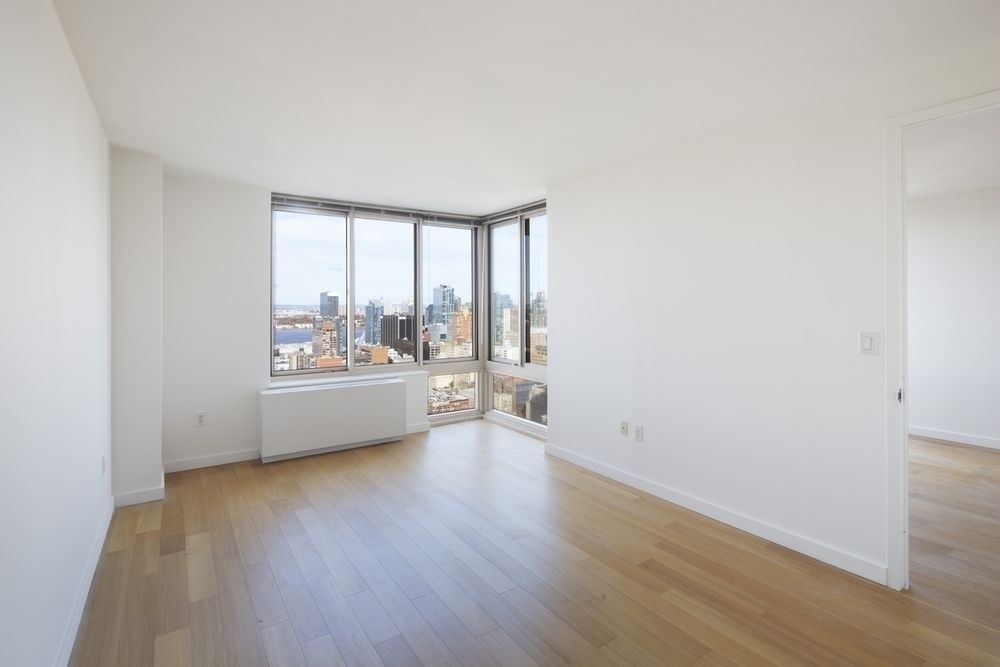 260 west 54th - Photo 1