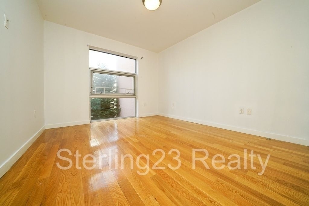 25-41 22nd Street - Photo 10