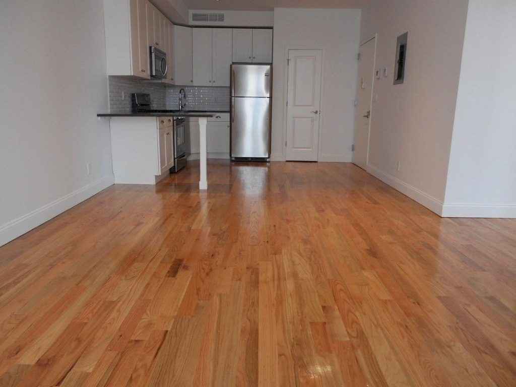 38-01 31st Avenue, Astoria - Photo 2