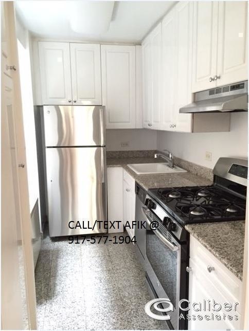 301 West 45th Street - Photo 1