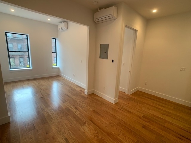 259 Rogers Avenue - Photo 1